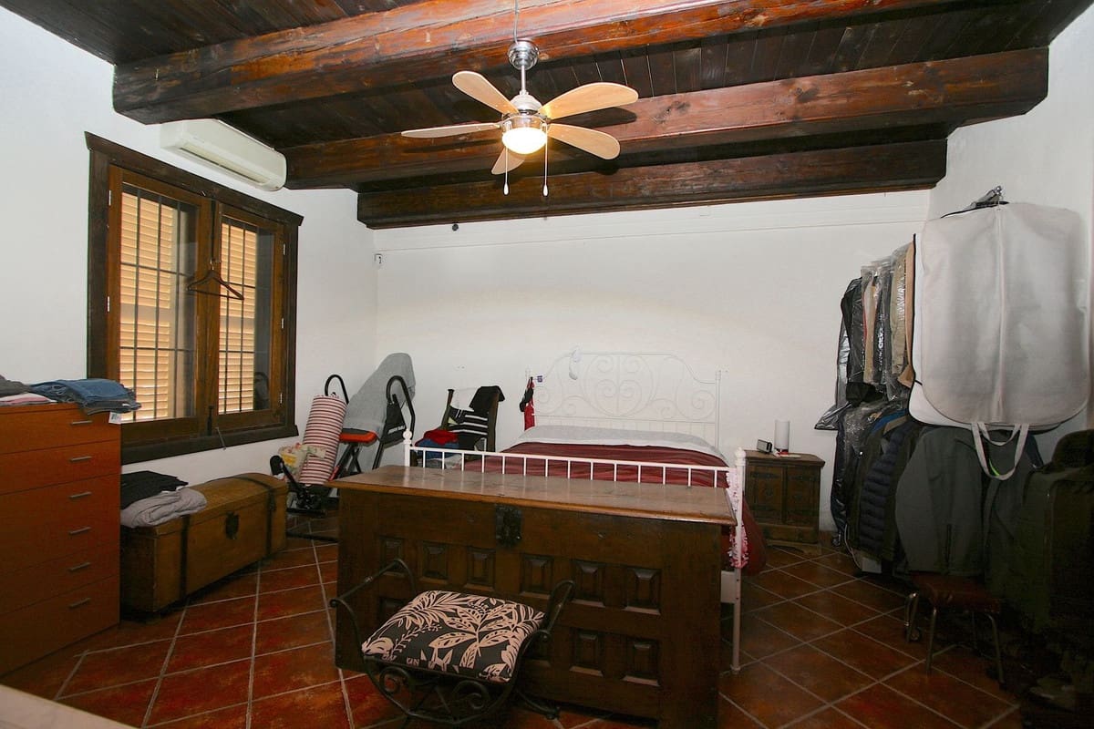 8 quarto Moradia para venda em Mijas com piscina garagem - 1 590 000 € (Ref: 10041508)