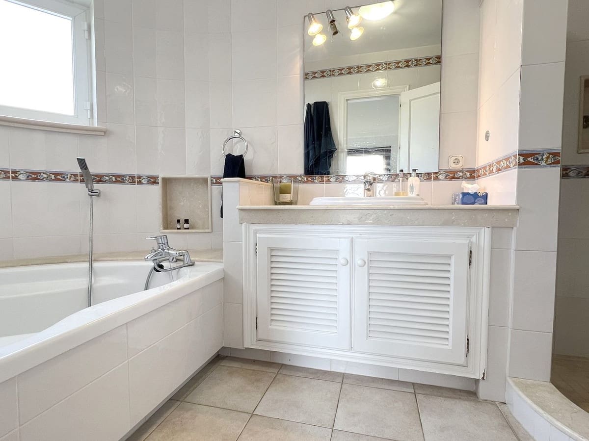 4 quarto Moradia para venda em Mijas com piscina garagem - 1 550 000 € (Ref: 10041509)