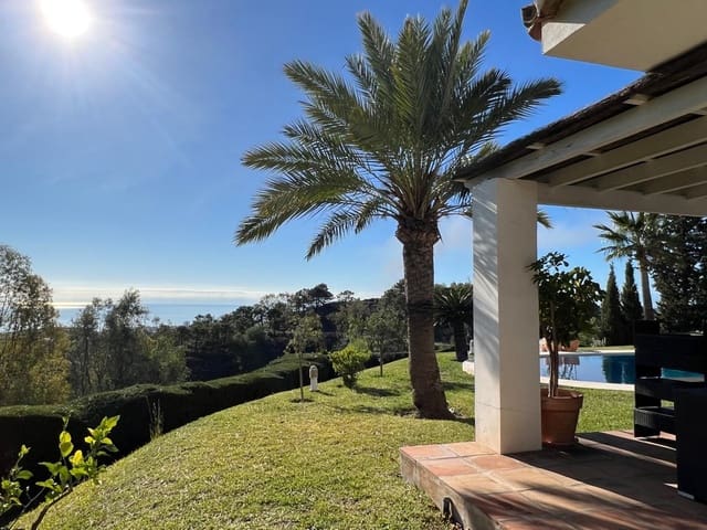 4 soverom Villa til salgs i Mijas med svømmebasseng garasje - € 1 550 000 (Ref: 10041509)