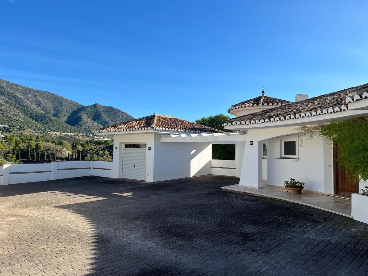 4 quarto Moradia para venda em Mijas com piscina garagem - 1 550 000 € (Ref: 10041509)