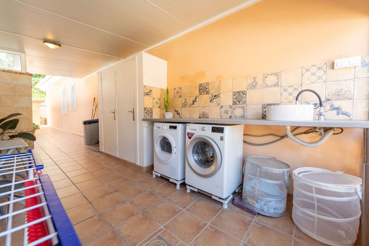 Chalet de 5 habitaciones en Mijas Costa en venta con piscina garaje - 1.499.000 € (Ref: 10041510)