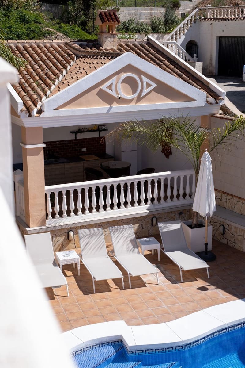 Chalet de 5 habitaciones en Mijas Costa en venta con piscina garaje - 1.499.000 € (Ref: 10041510)