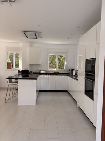 6 soveværelse Villa til salg i Mijas Costa, Mijas med swimmingpool garage - € 1.495.000 (Ref: 10041511)