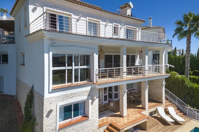 6 bedroom Villa for sale in Mijas with pool - € 1,790,000 (Ref: 10041513)