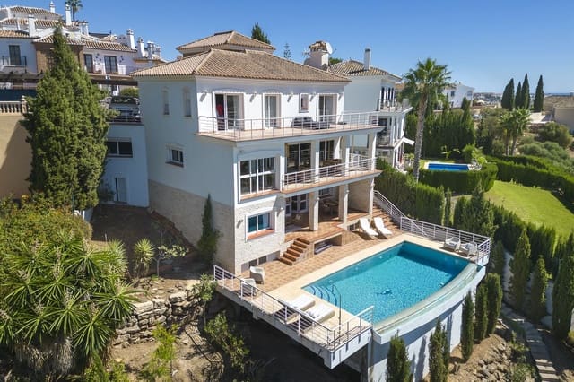 6 bedroom Villa for sale in Mijas with pool - € 1,790,000 (Ref: 10041513)