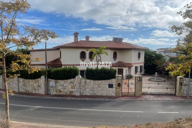 6 chambre Villa/Maison à vendre à Benalmadena Costa, Benalmádena avec piscine garage - 1 790 000 € (Ref: 10041514)