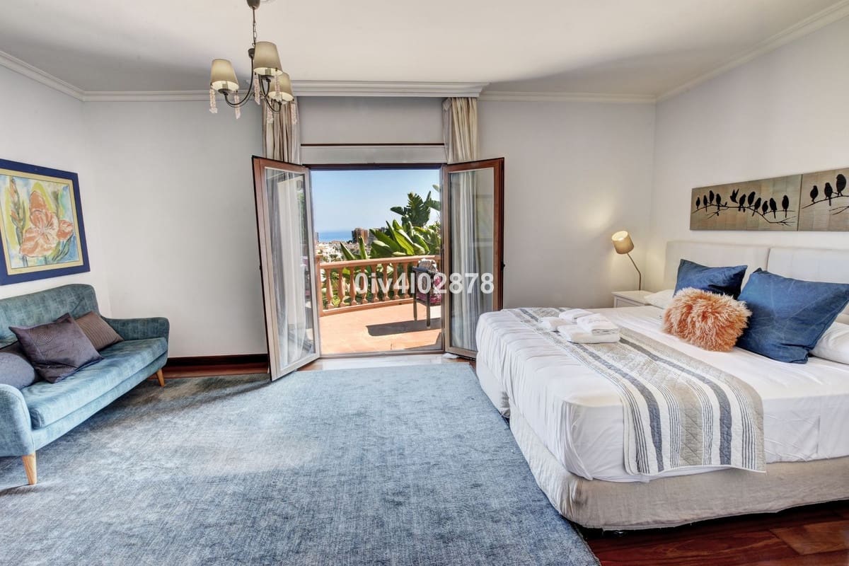 6 bedroom Villa for sale in Benalmadena Costa with pool garage - € 1,790,000 (Ref: 10041514)