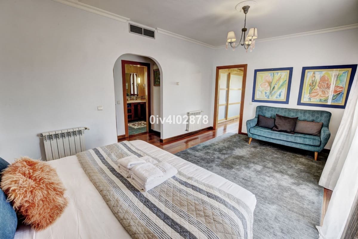 6 bedroom Villa for sale in Benalmadena Costa with pool garage - € 1,790,000 (Ref: 10041514)