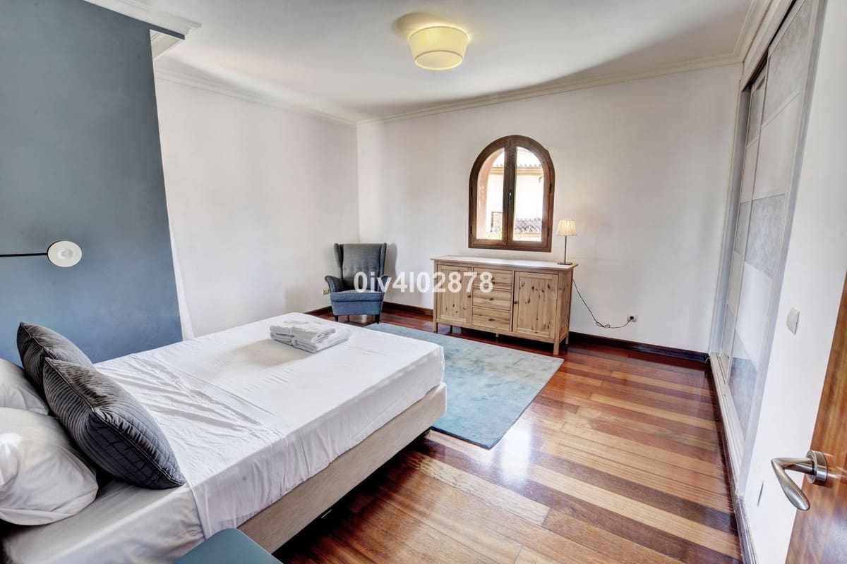 6 Zimmer Villa zu verkaufen in Benalmadena Costa mit Pool Garage - 1.790.000 € (Ref: 10041514)
