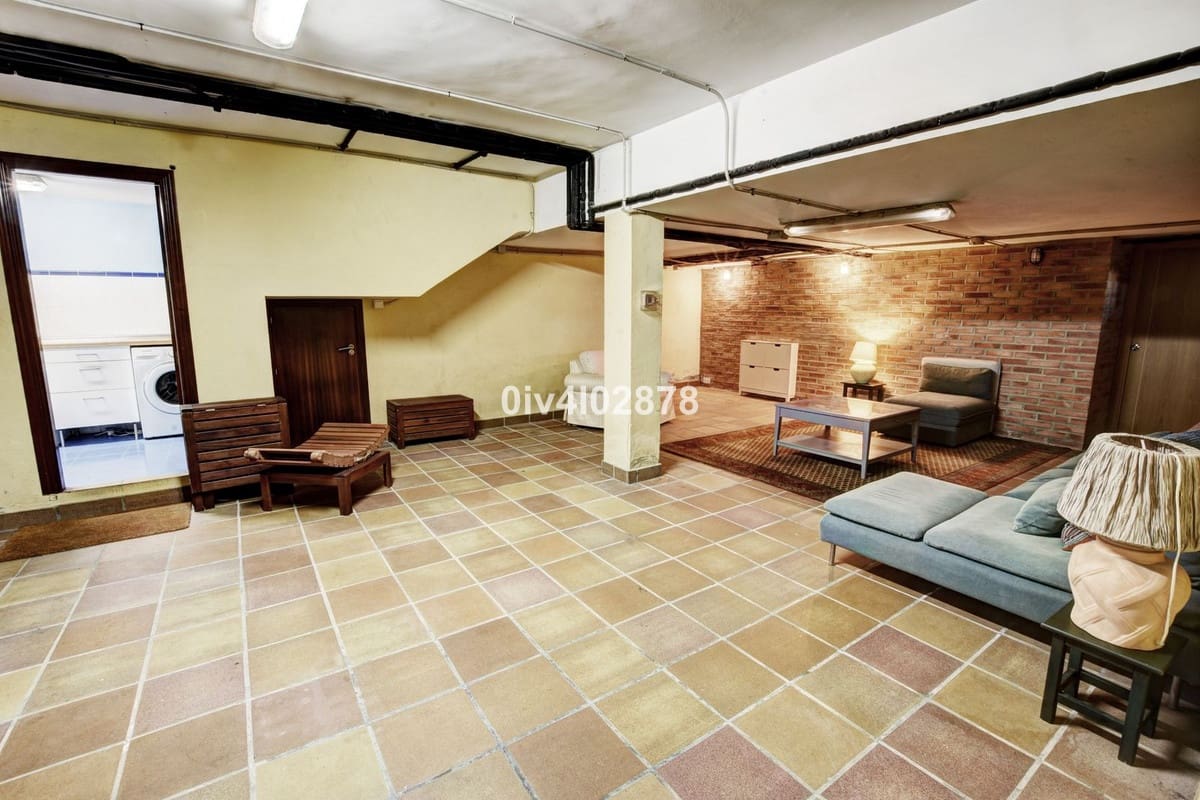 6 Zimmer Villa zu verkaufen in Benalmadena Costa mit Pool Garage - 1.790.000 € (Ref: 10041514)