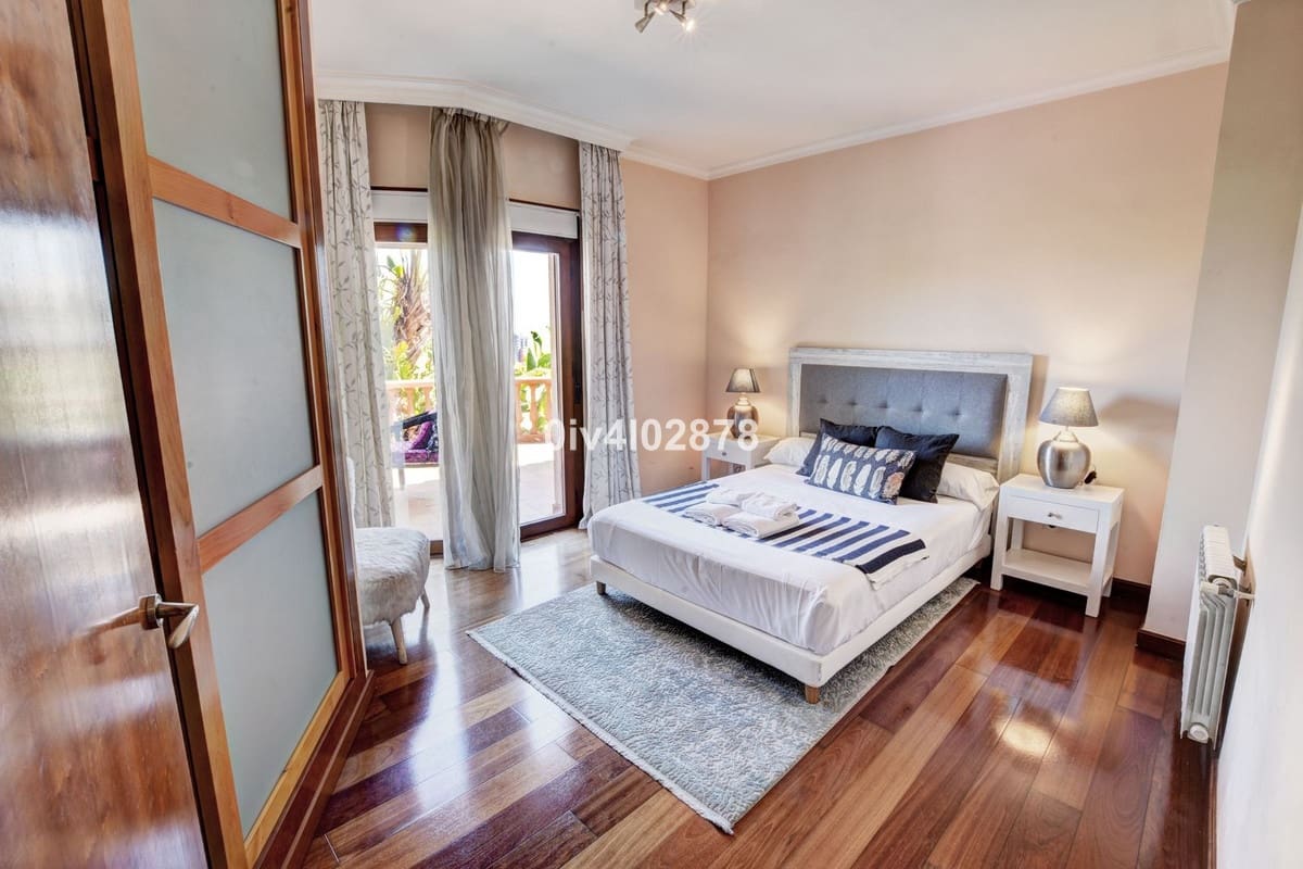 6 Zimmer Villa zu verkaufen in Benalmadena Costa mit Pool Garage - 1.790.000 € (Ref: 10041514)