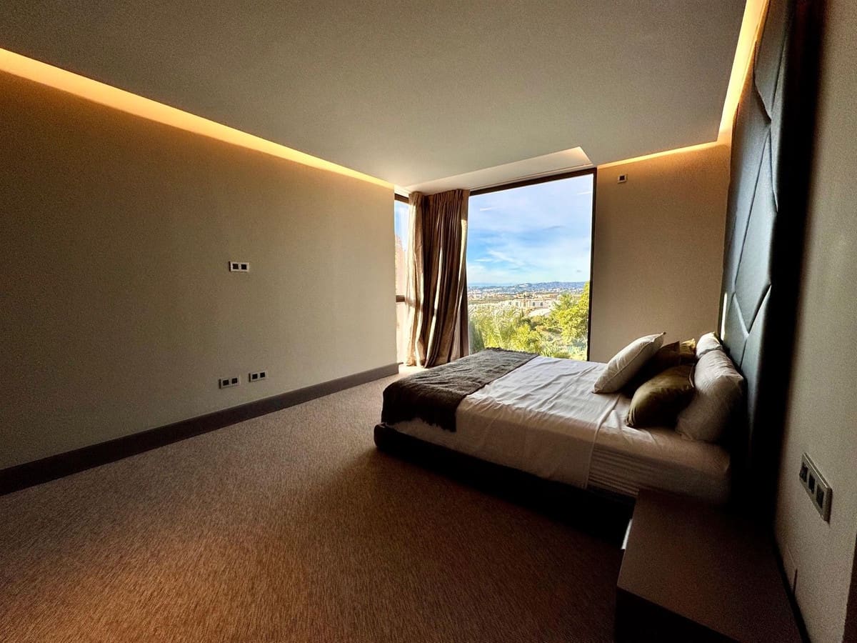 Chalet de 3 habitaciones en Fuengirola en venta con piscina garaje - 1.750.000 € (Ref: 10041518)