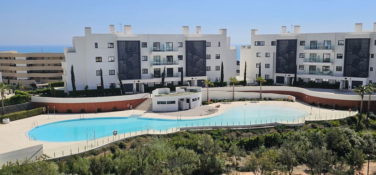 3 sovrum Lägenhet till salu i Fuengirola med pool garage - 1 675 000 € (Ref: 10041520)