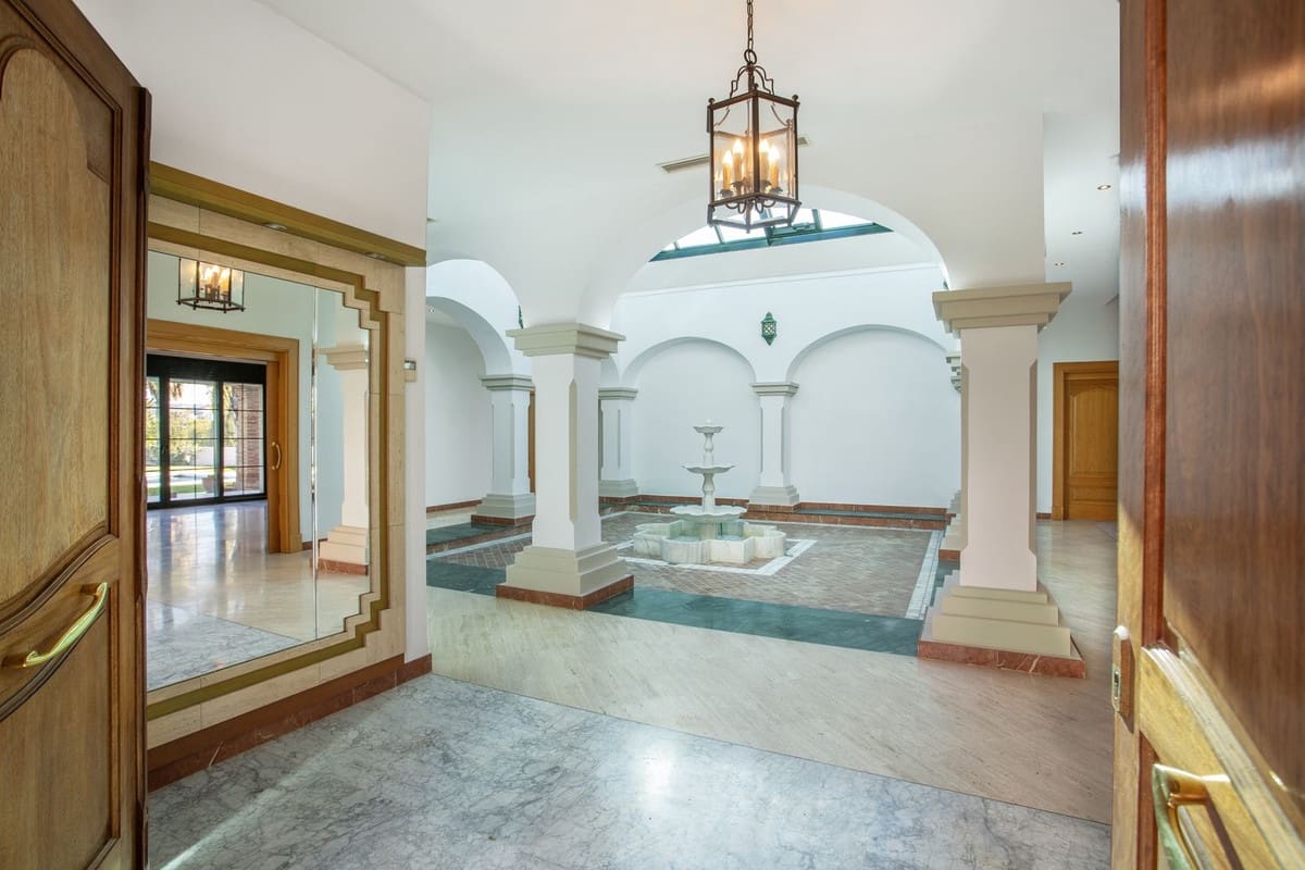 5 soveværelse Villa til salg i Mijas Golf med swimmingpool garage - € 1.600.000 (Ref: 10041522)