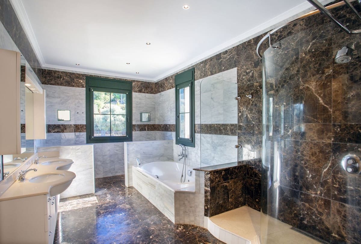5 soveværelse Villa til salg i Mijas Golf med swimmingpool garage - € 1.600.000 (Ref: 10041522)