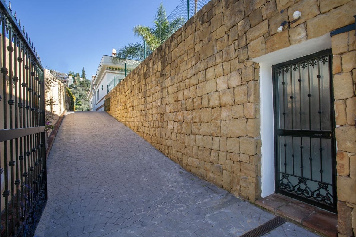 5 soveværelse Villa til salg i Mijas Golf med swimmingpool garage - € 1.600.000 (Ref: 10041522)