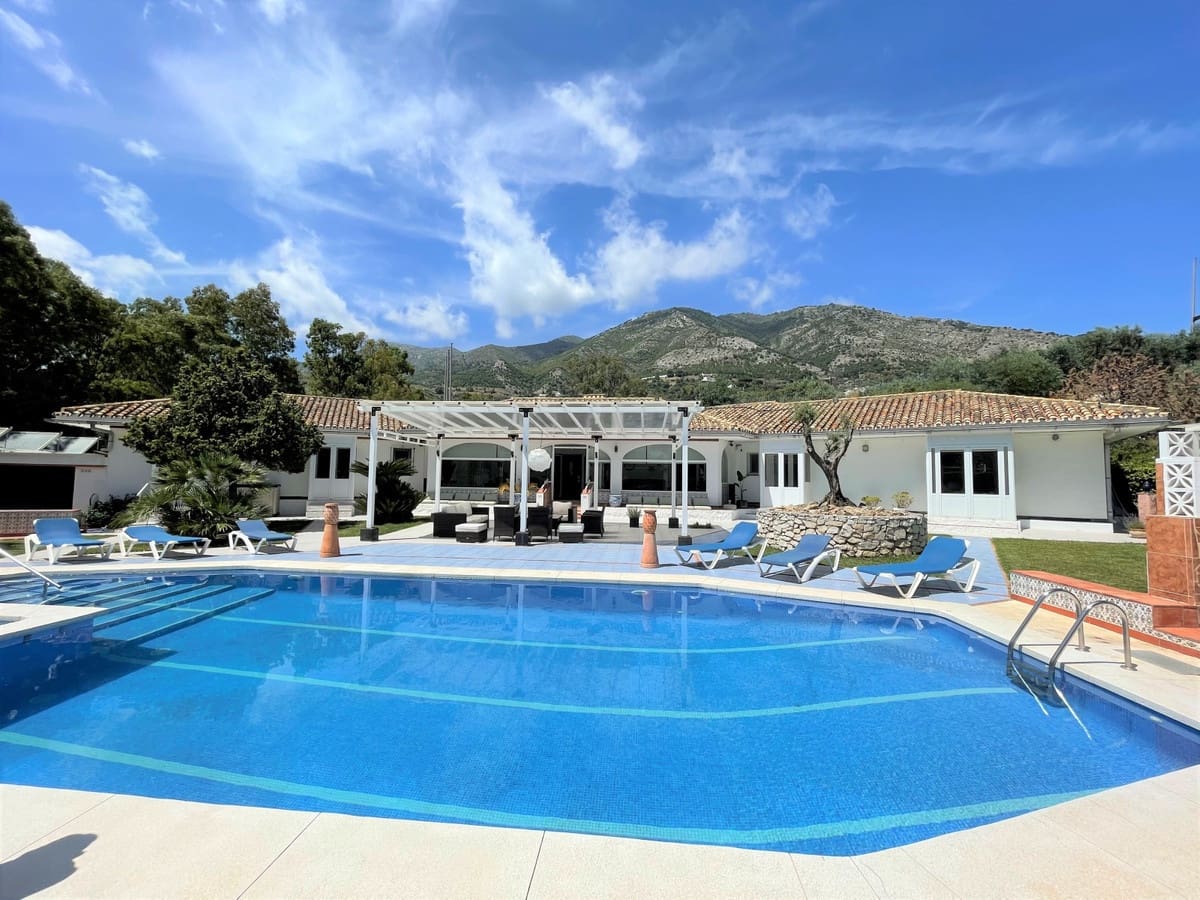 7 chambre Villa/Maison à vendre à Mijas avec garage - 1 600 000 € (Ref: 10041523)