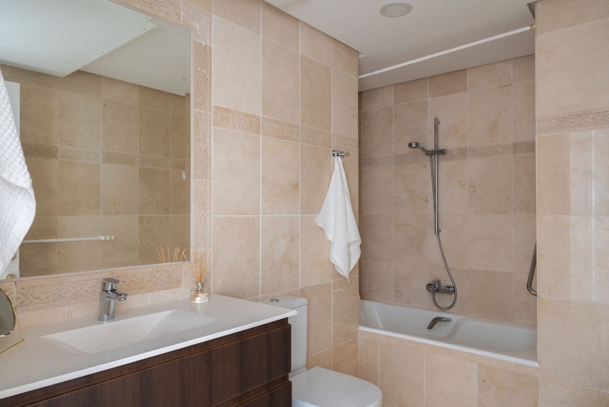3 slaapkamer Appartement te koop in Benalmadena met zwembad garage - € 1.975.000 (Ref: 10041524)
