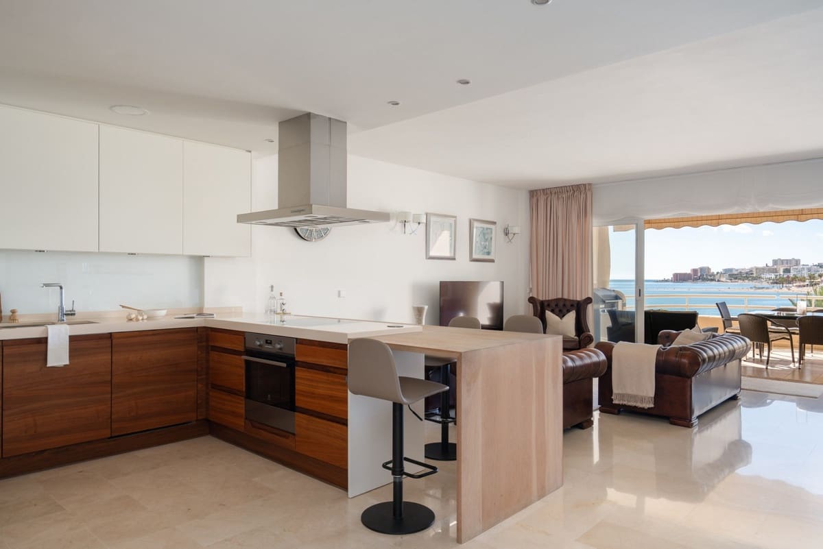 3 slaapkamer Appartement te koop in Benalmadena met zwembad garage - € 1.975.000 (Ref: 10041524)