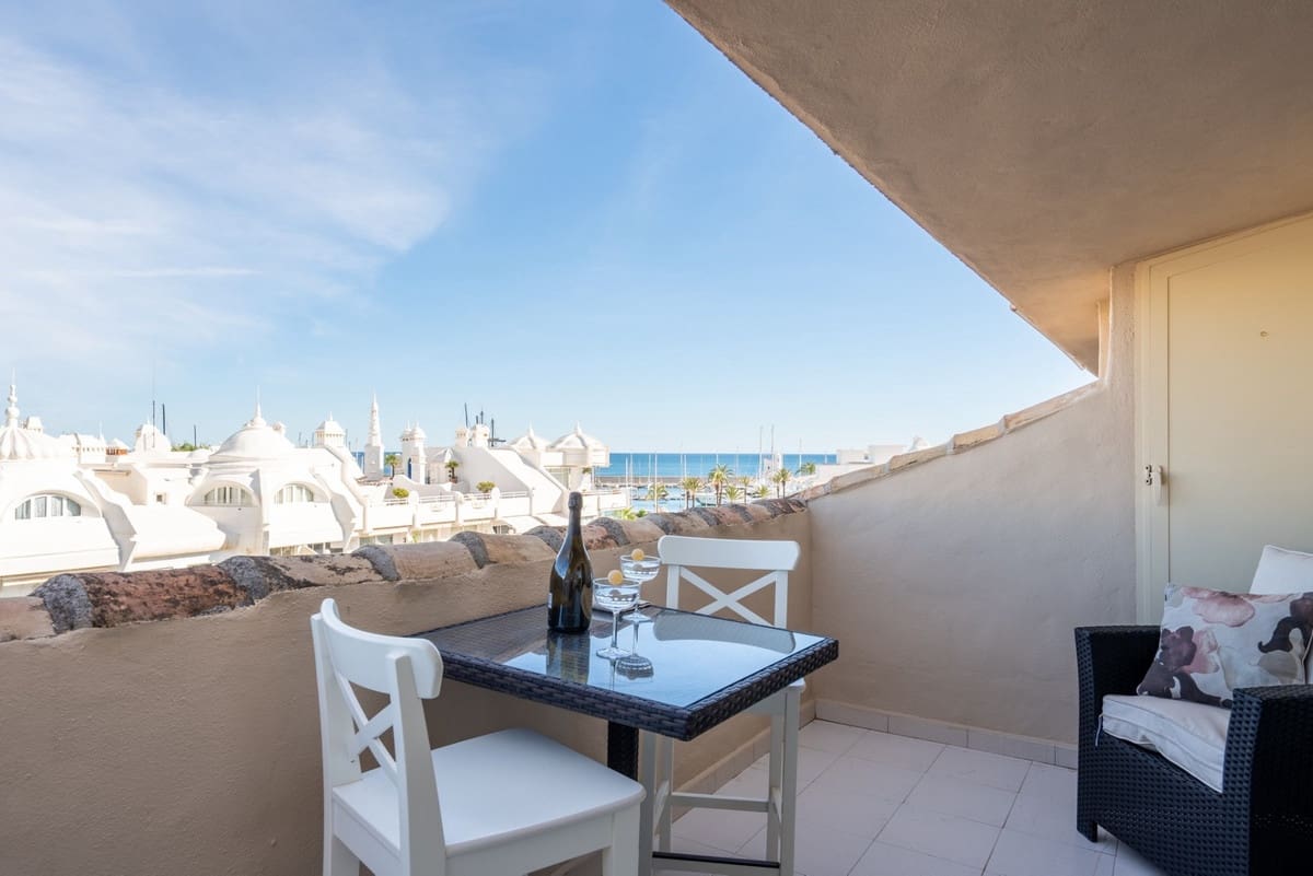 3 slaapkamer Appartement te koop in Benalmadena met zwembad garage - € 1.975.000 (Ref: 10041524)