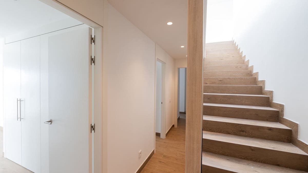 4 Zimmer Villa zu verkaufen in Benalmadena mit Pool Garage - 1.899.000 € (Ref: 10041525)