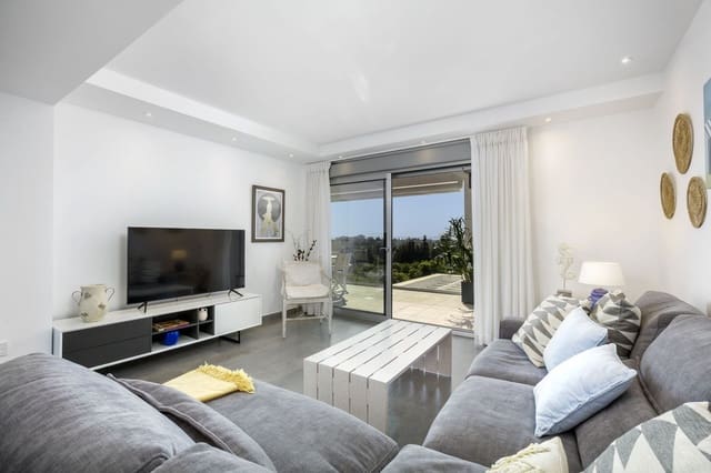 2 sovrum Lägenhet till salu i Estepona med pool garage - 675 000 € (Ref: 10041654)