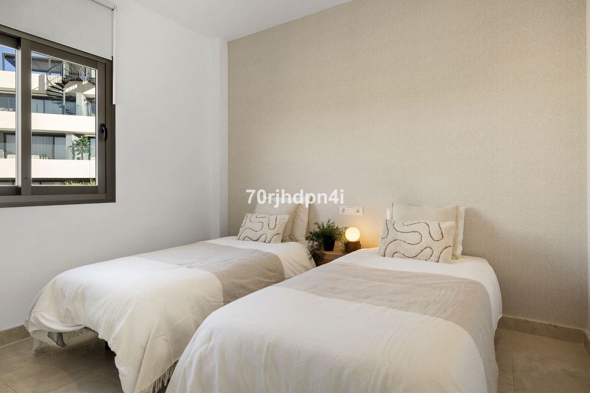 3 makuuhuone Huoneisto myytävänä paikassa Estepona mukana 
autotalli - 650 000 € (Ref: 10041655)