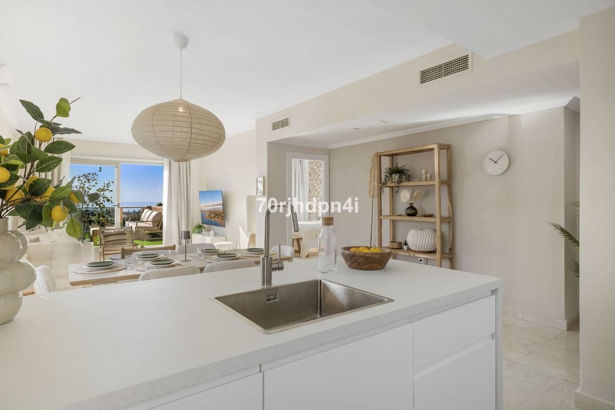 3 makuuhuone Huoneisto myytävänä paikassa Estepona mukana 
autotalli - 650 000 € (Ref: 10041655)