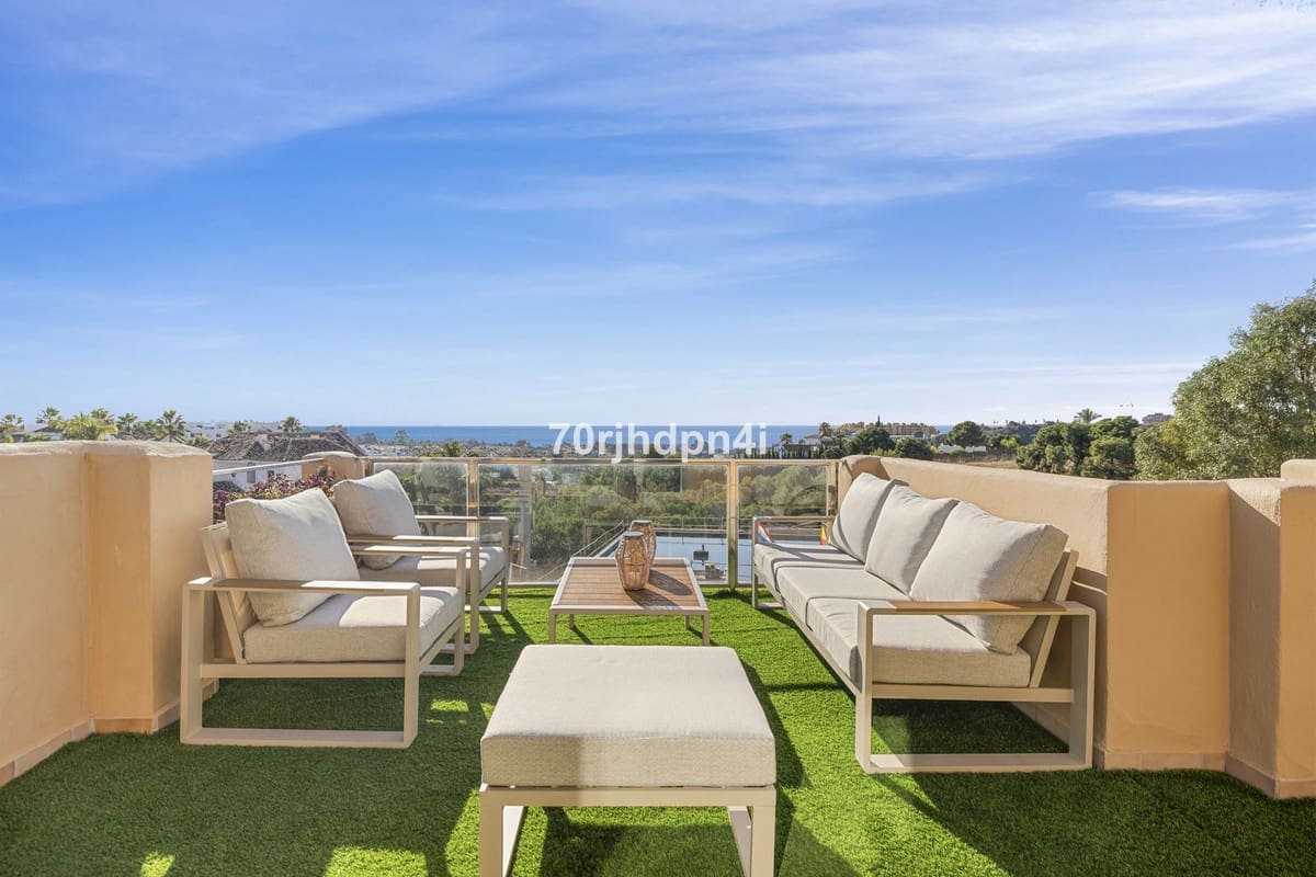3 makuuhuone Huoneisto myytävänä paikassa Estepona mukana 
autotalli - 650 000 € (Ref: 10041655)