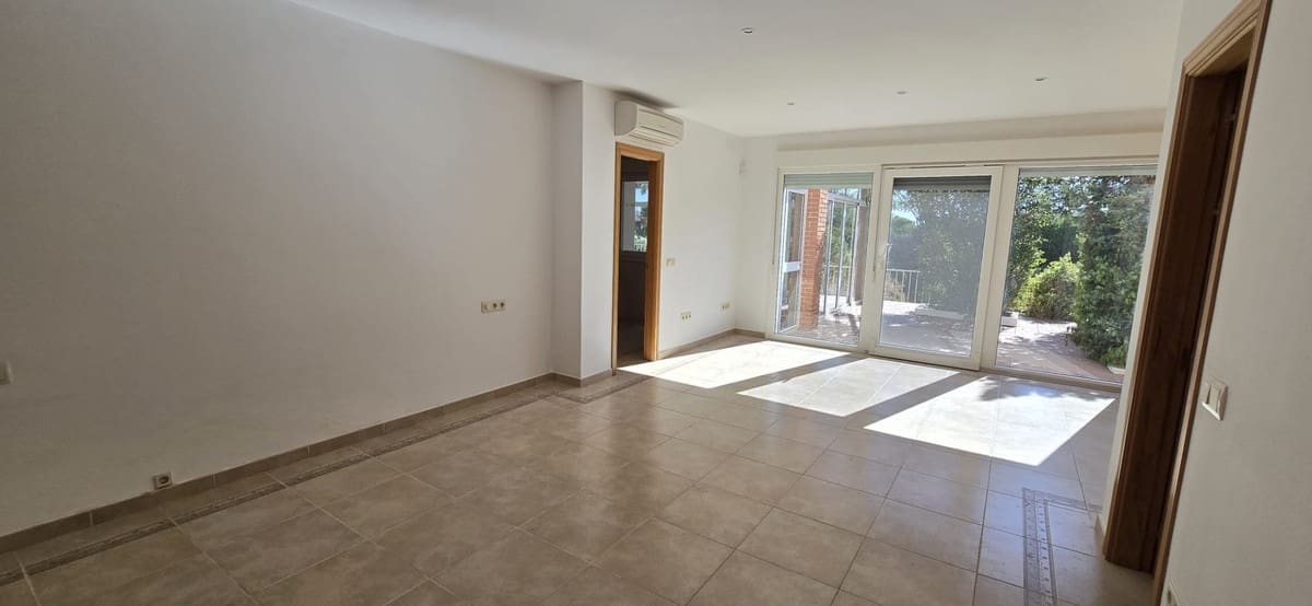 6 slaapkamer Villa te koop in Pinos de Alhaurin met zwembad garage - € 1.280.000 (Ref: 10041656)