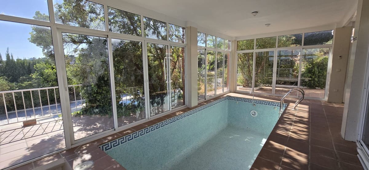 6 slaapkamer Villa te koop in Pinos de Alhaurin met zwembad garage - € 1.280.000 (Ref: 10041656)