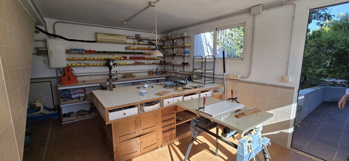 6 slaapkamer Villa te koop in Pinos de Alhaurin met zwembad garage - € 1.280.000 (Ref: 10041656)