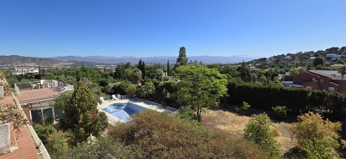 6 slaapkamer Villa te koop in Pinos de Alhaurin met zwembad garage - € 1.280.000 (Ref: 10041656)
