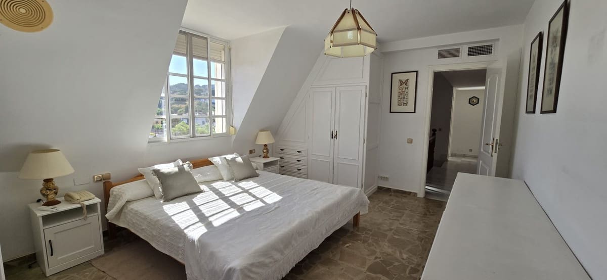 6 slaapkamer Villa te koop in Pinos de Alhaurin met zwembad garage - € 1.280.000 (Ref: 10041656)