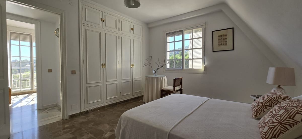 6 slaapkamer Villa te koop in Pinos de Alhaurin met zwembad garage - € 1.280.000 (Ref: 10041656)