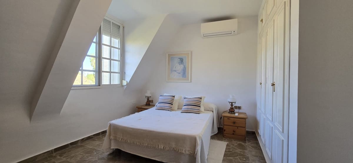 6 slaapkamer Villa te koop in Pinos de Alhaurin met zwembad garage - € 1.280.000 (Ref: 10041656)
