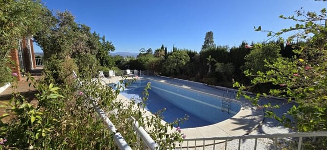 6 slaapkamer Villa te koop in Pinos de Alhaurin, Alhaurín de la Torre met zwembad garage - € 1.280.000 (Ref: 10041656)