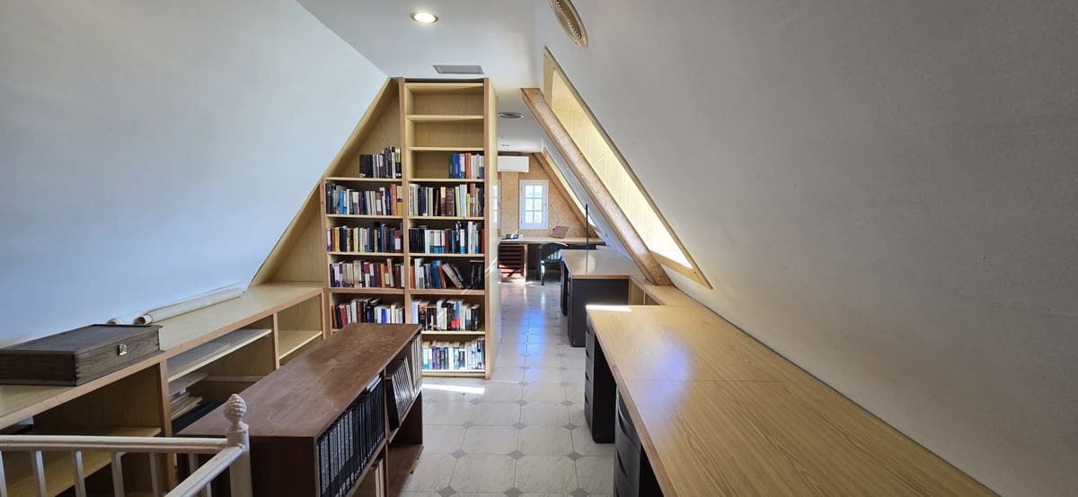 6 slaapkamer Villa te koop in Pinos de Alhaurin met zwembad garage - € 1.280.000 (Ref: 10041656)