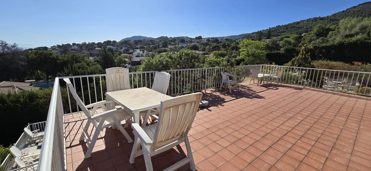 6 slaapkamer Villa te koop in Pinos de Alhaurin met zwembad garage - € 1.280.000 (Ref: 10041656)