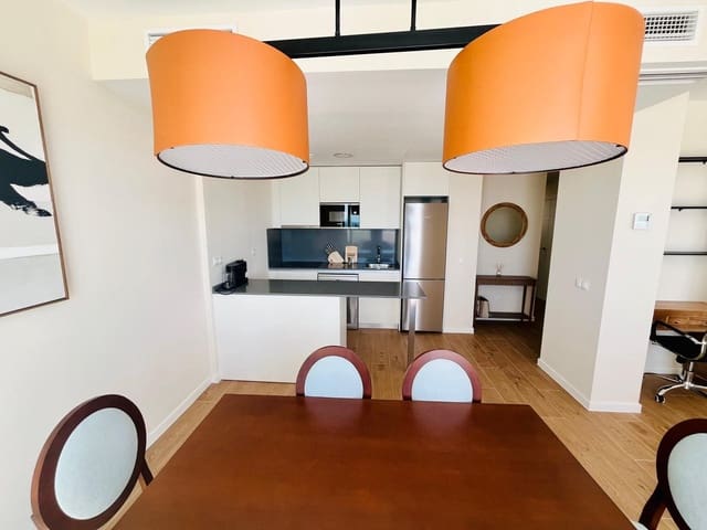3 sovrum Lägenhet till salu i Estepona med pool garage - 640 000 € (Ref: 10041660)
