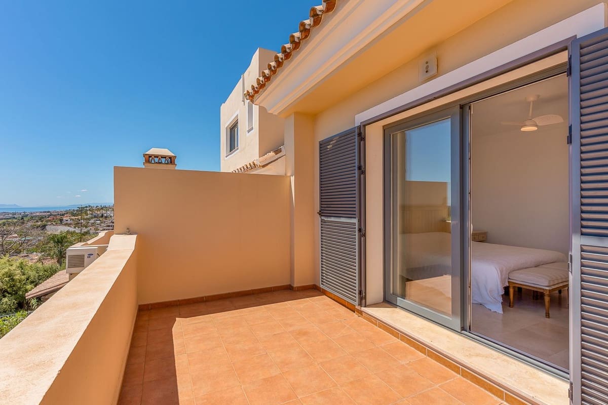 3 bedroom Townhouse for sale in Atalaya-Isdabe with pool garage - € 899,000 (Ref: 10041662)