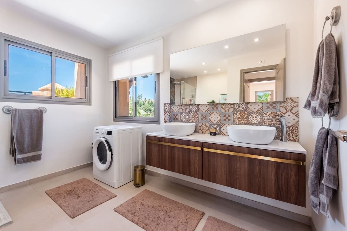 3 bedroom Apartment for sale in Atalaya-Isdabe with pool garage - € 849,000 (Ref: 10041663)
