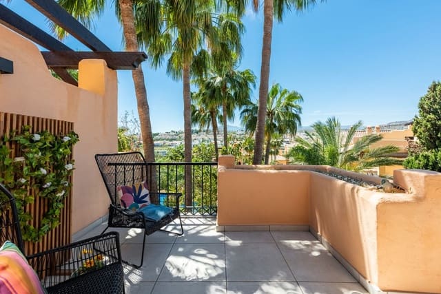 3 bedroom Apartment for sale in Atalaya-Isdabe, Estepona with pool garage - € 849,000 (Ref: 10041663)