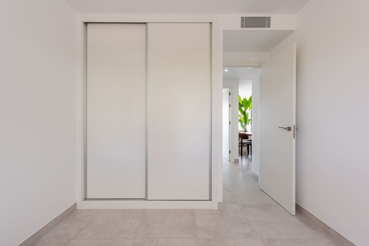 2 sovrum Lägenhet till salu i Atalaya-Isdabe med pool garage - 679 000 € (Ref: 10041664)