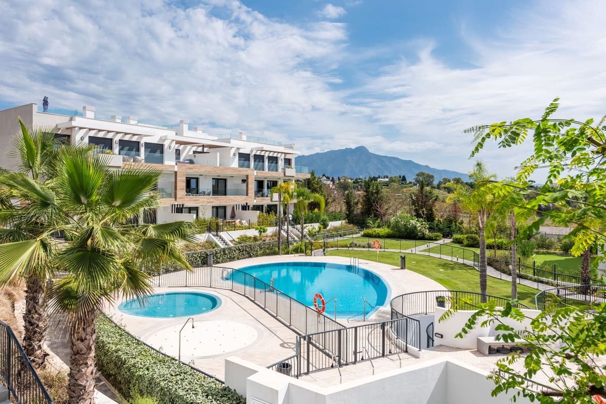 2 sovrum Lägenhet till salu i Atalaya-Isdabe med pool garage - 679 000 € (Ref: 10041664)