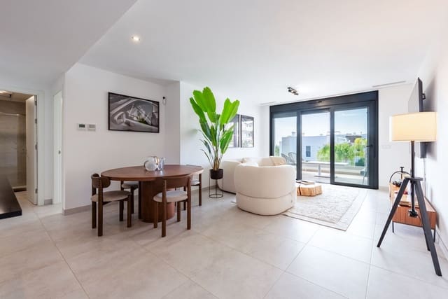Apartamento de 2 habitaciones en Atalaya-Isdabe, Estepona en venta con piscina garaje - 679.000 € (Ref: 10041664)