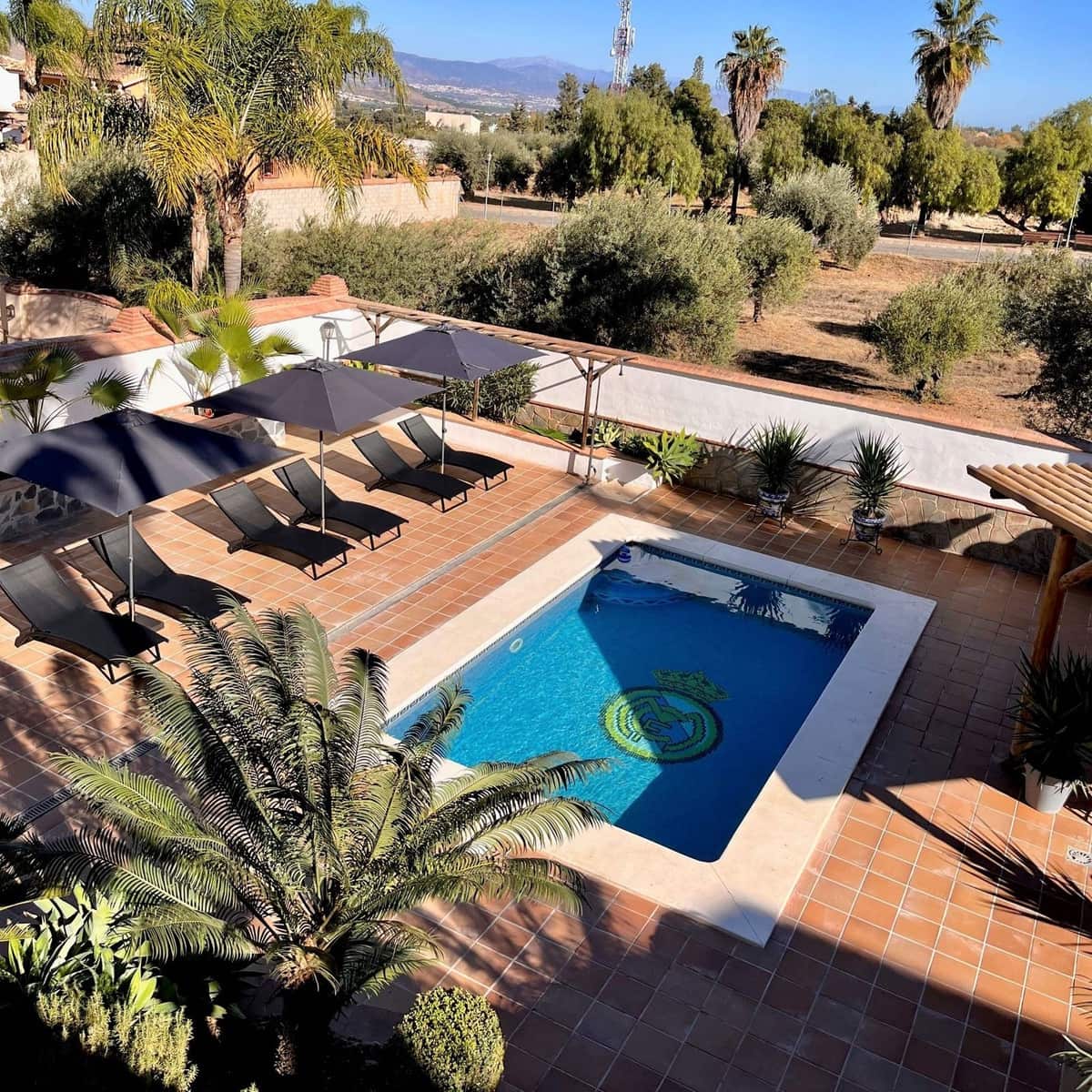 4 bedroom Villa for sale in Alhaurin el Grande with pool garage - € 845,000 (Ref: 10041668)