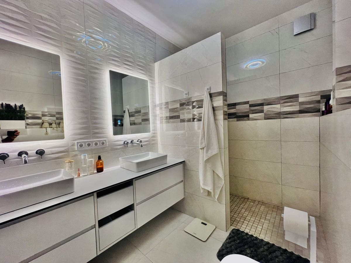 3 soveværelse Byhus til salg i Atalaya-Isdabe med swimmingpool garage - € 795.000 (Ref: 10041669)