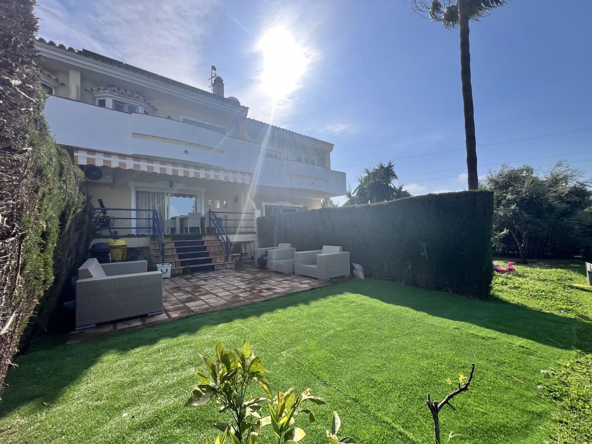 3 soveværelse Byhus til salg i Atalaya-Isdabe med swimmingpool garage - € 795.000 (Ref: 10041669)