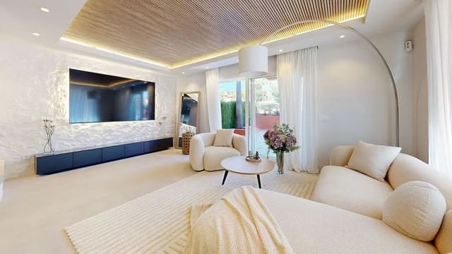 3 makuuhuone Omakotitalo myytävänä paikassa Atalaya-Isdabe, Estepona mukana uima-altaan 
autotalli - 790 000 € (Ref: 10041671)
